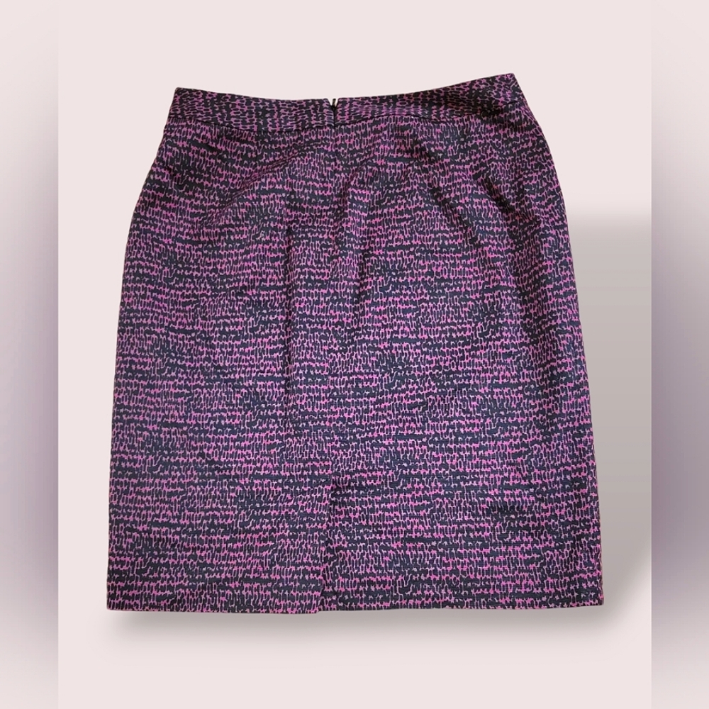 Halogen monogram skirt size 4